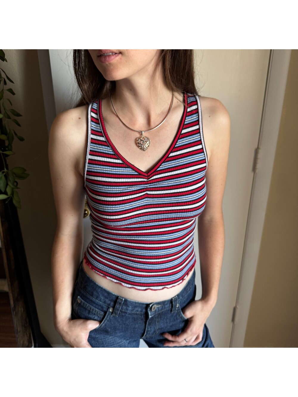 Vintage Y2K Women's Ribbed Striped V-Neck Tank Top Size S